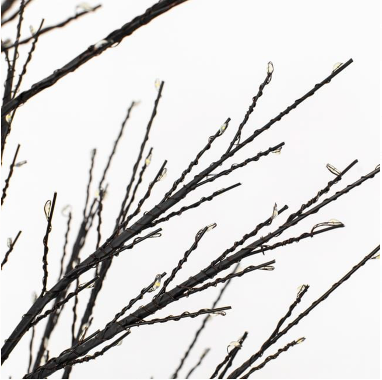 Brad Negru Artificial de Craciun cu 600 de LED-uri 1,5m - Alb Cald