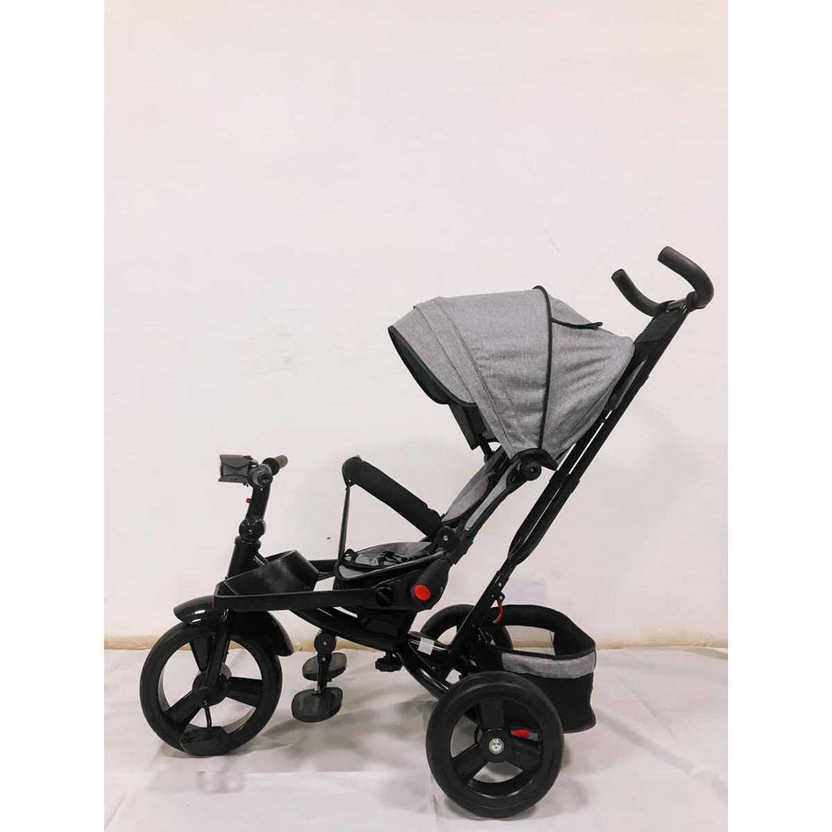 Tricicleta poziție de somn muzica și lumini, 8 luni-4 ani