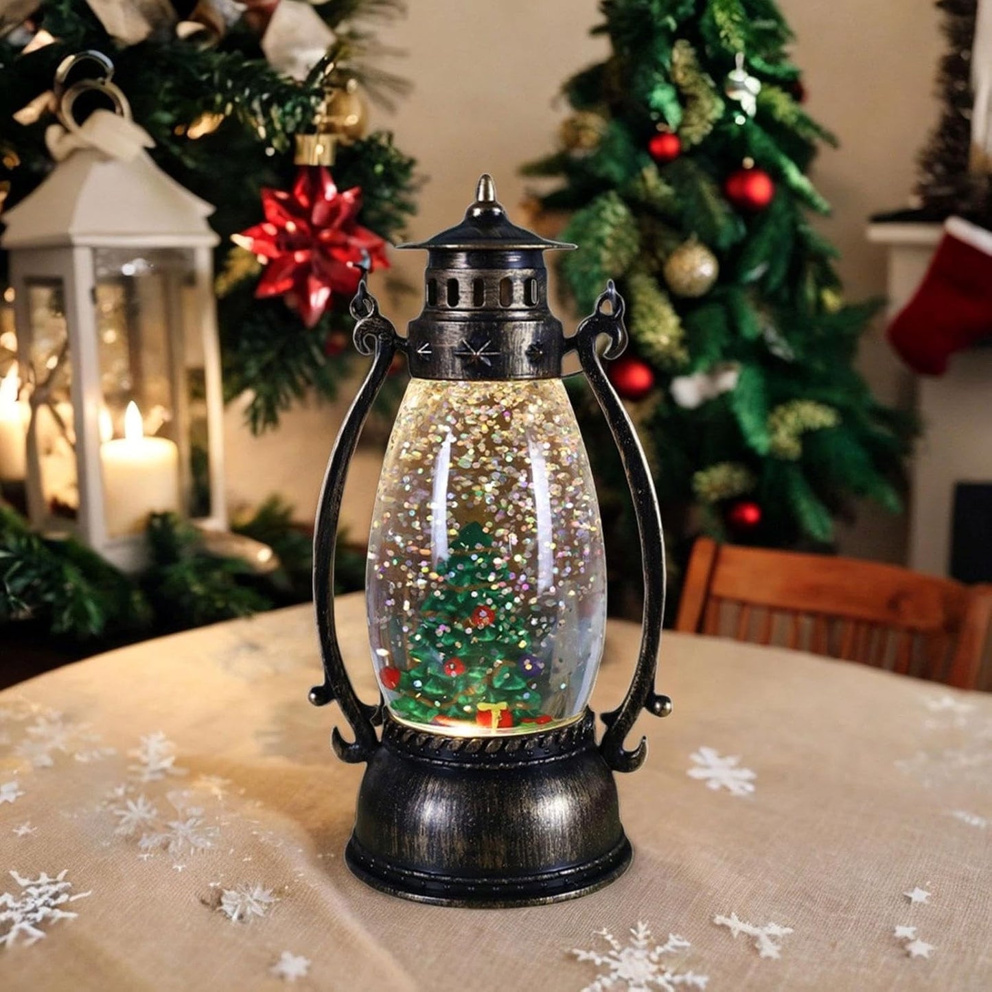 Decorațiune Crăciun, Felinar cu LED, Model Lampă cu Ulei, Brad de Crăciun, cu Mâner, 14 cm