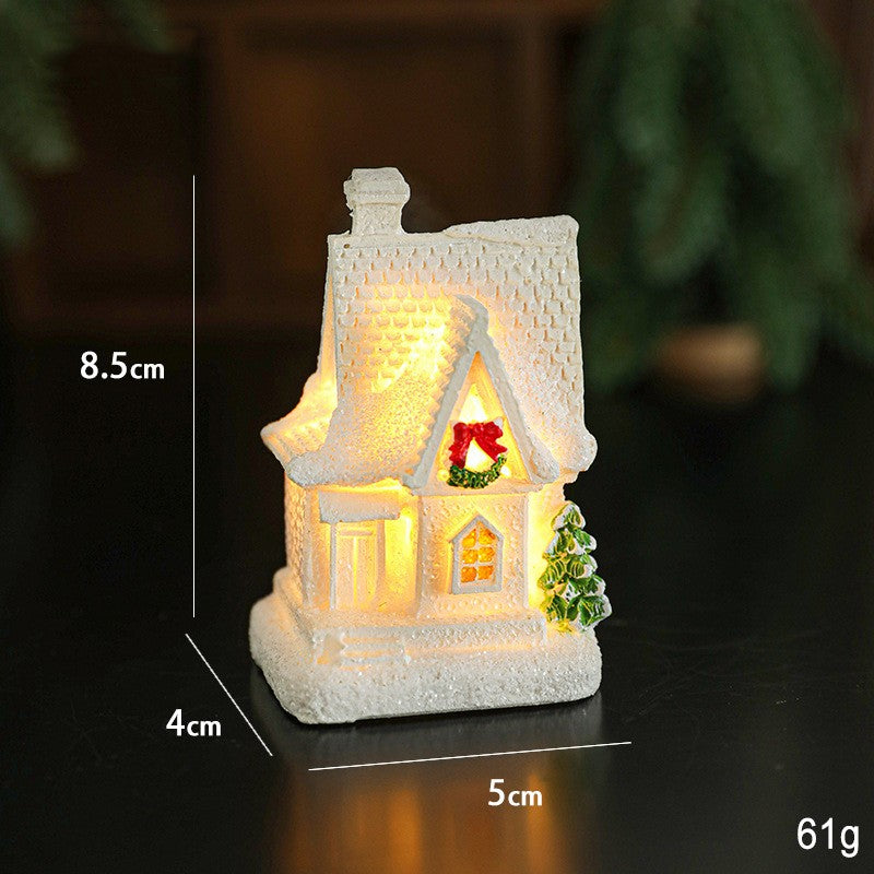 Decoratiune Ornament de Craciun, Casuta de Craciun din Rasina, Iluminata LED, 9 cm