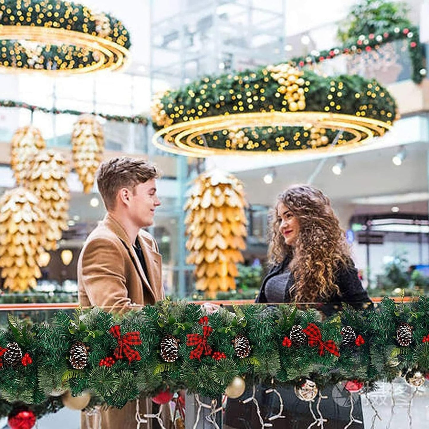 Ghirlanda de Crăciun Imperială, decorată cu Fundițe conuri si merișoar, 270cm
