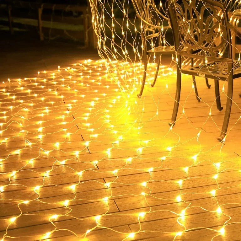 Instalație de Crăciun tip Plasa, 3m x 1m, 160 LED-uri, 8 jocuri de lumini, interconectabila, Lumina Alb Cald