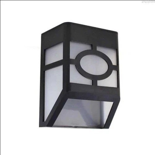 Lampa Solara cu senzor geometric , ip 65 , lumina colorată