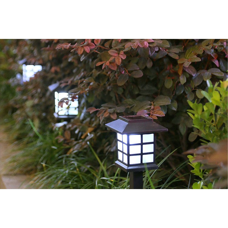 Lampa Solara LED pentru Grădină , tip Felinar , Lumina Alb Rece