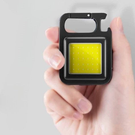 Lanterna de buzunar tip breloc, 30 LED-uri, Incarcare prin USB type C pentru exterior, Camping , Alpinism, Ciclism
