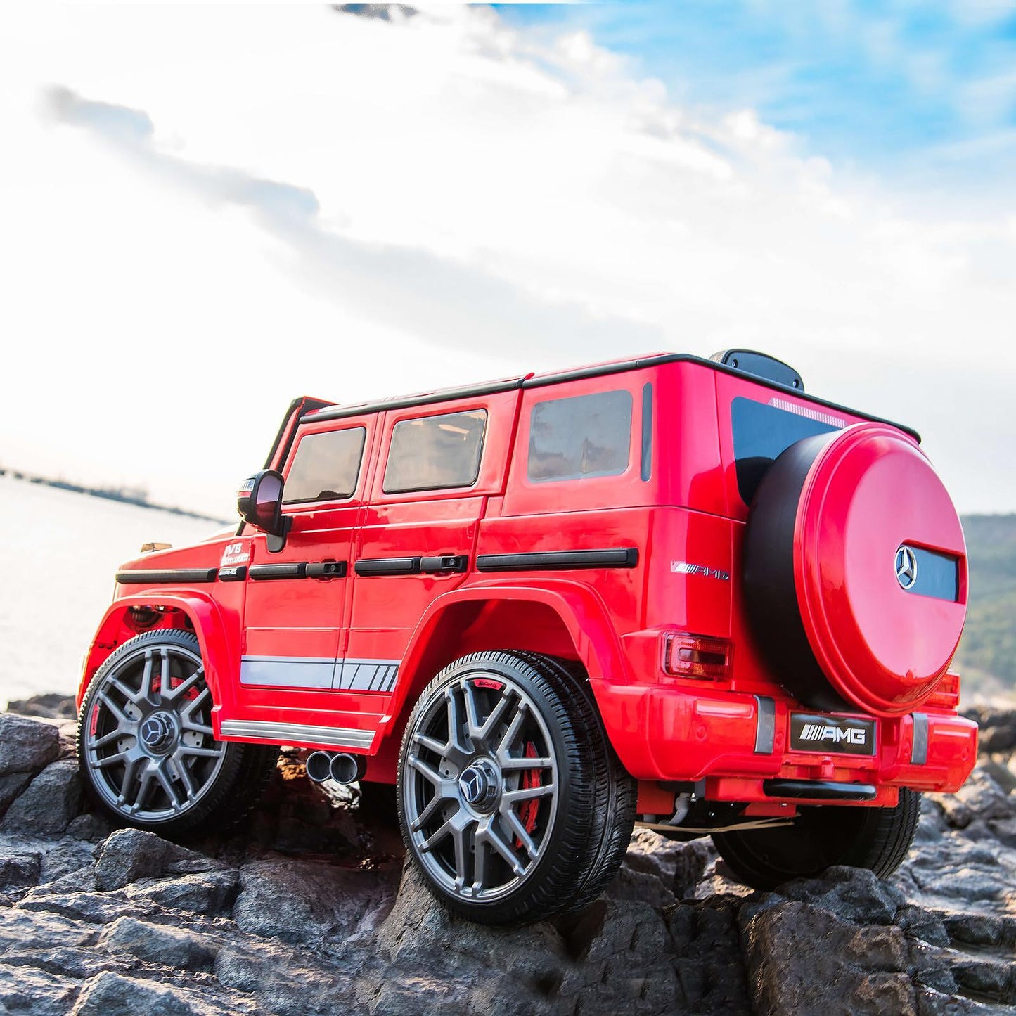 Masinuta electrica cu telecomanda, Mercedes-Benz AMG G63, 12V, varsta 3-7 ani