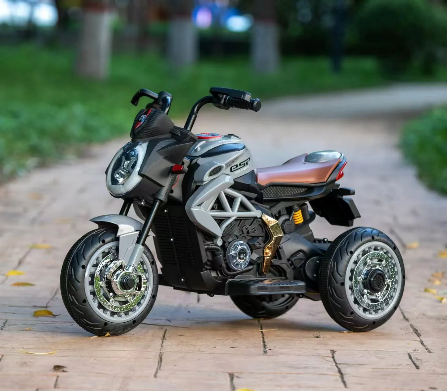 Motocicleta electrica copii 2MOTO 12V, 3 roti, control ghidon+acceleratie, BT si USB