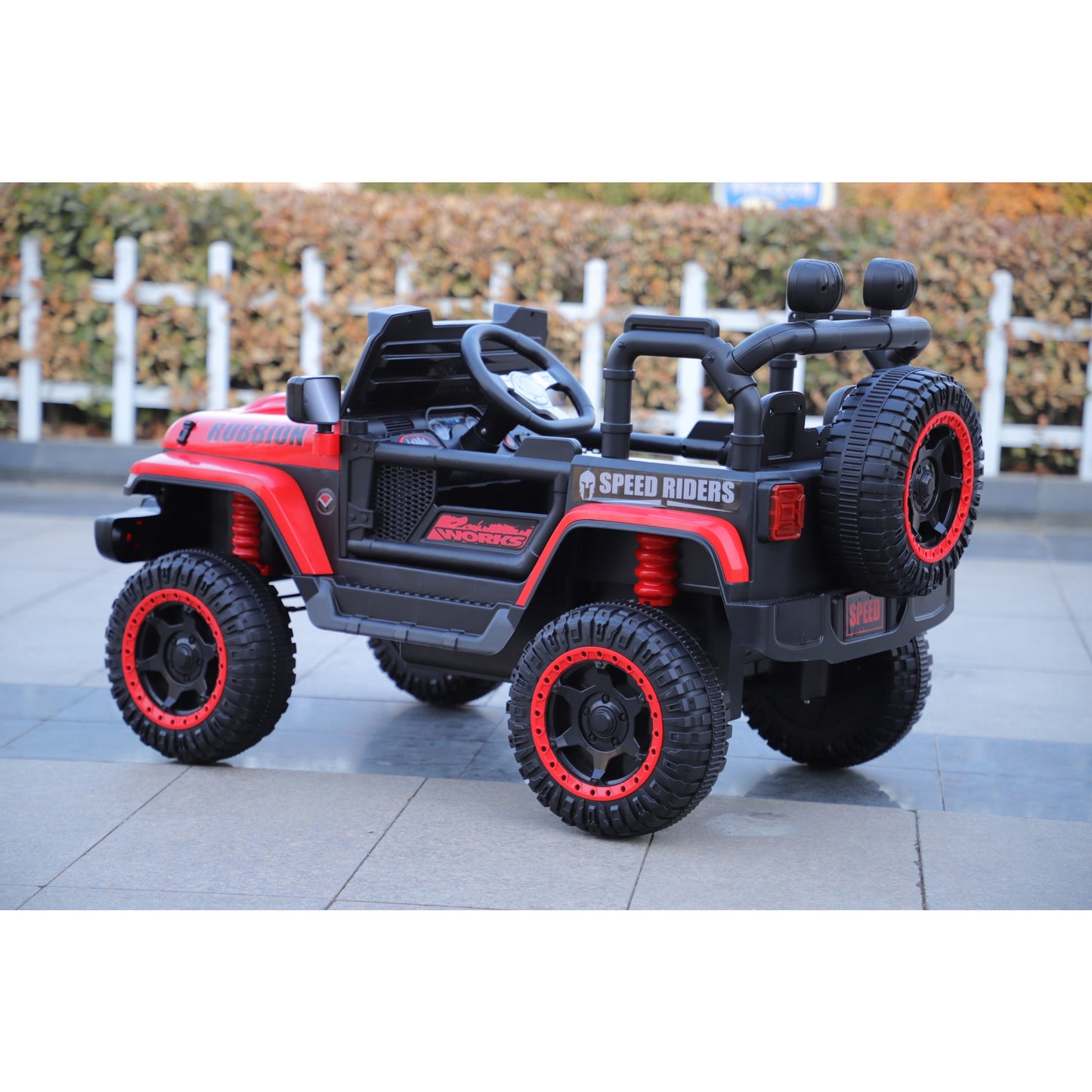 Mașină Electrică pentru Copii 3-9 ani, Off-Road, Conectare Bluetooth, telecomandă, Tracțiune Integrală, Lumina Intermitenta, Baterie 12V 7Ah, 120x63x68cm Roșu