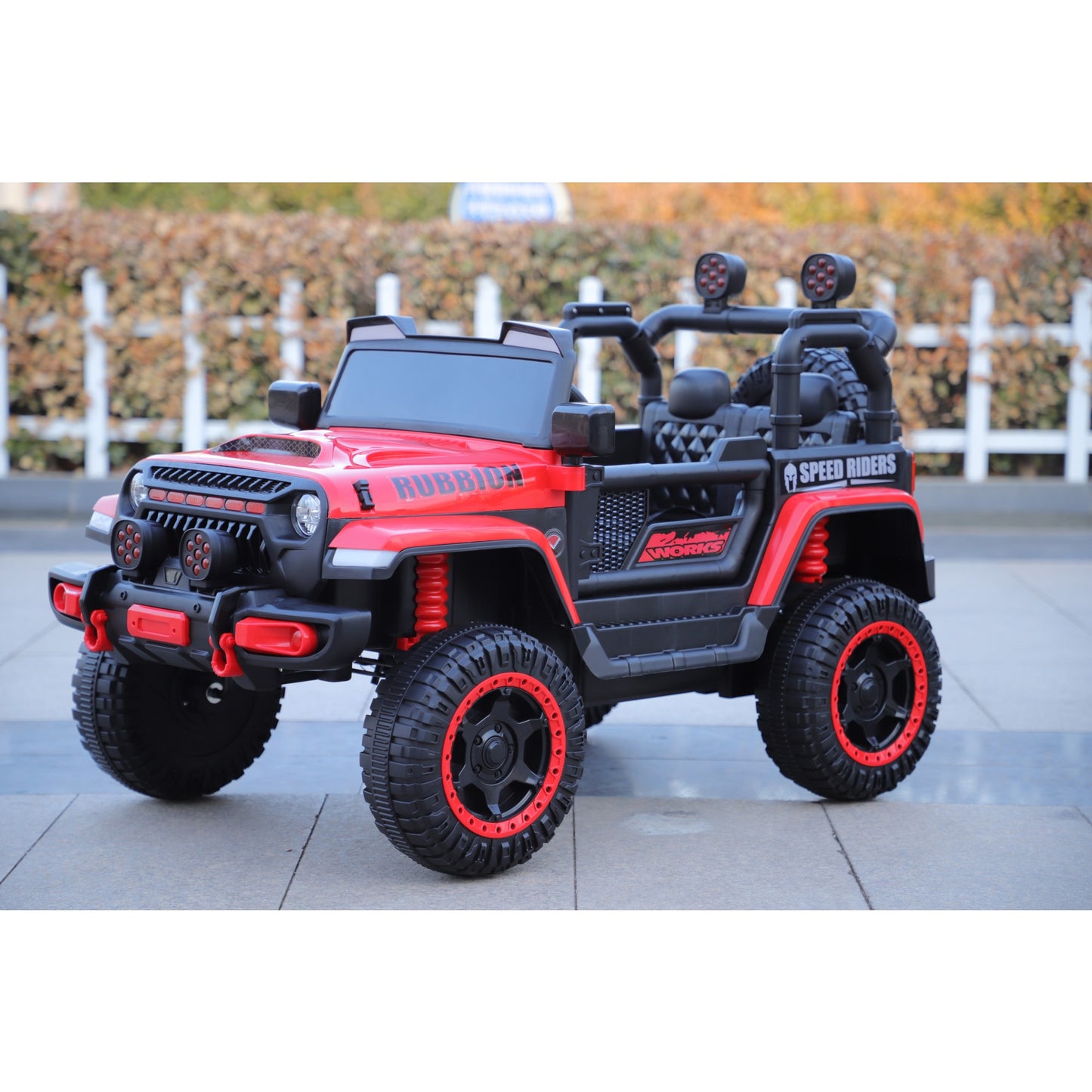 Mașină Electrică pentru Copii 3-9 ani, Off-Road, Conectare Bluetooth, telecomandă, Tracțiune Integrală, Lumina Intermitenta, Baterie 12V 7Ah, 120x63x68cm Roșu