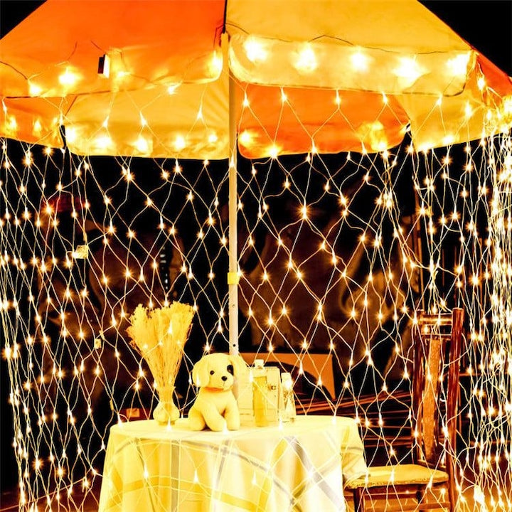 Instalație de Crăciun tip Plasa, 1.2m x1.2m, 80 LED-uri, 8 jocuri de lumini, interconectabila, Lumina Alb Cald