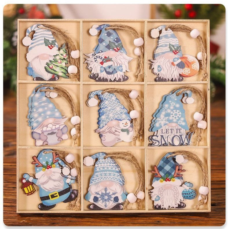 Set 18 Decorațiuni de Crăciun din Lemn - Gnomi Diferiți