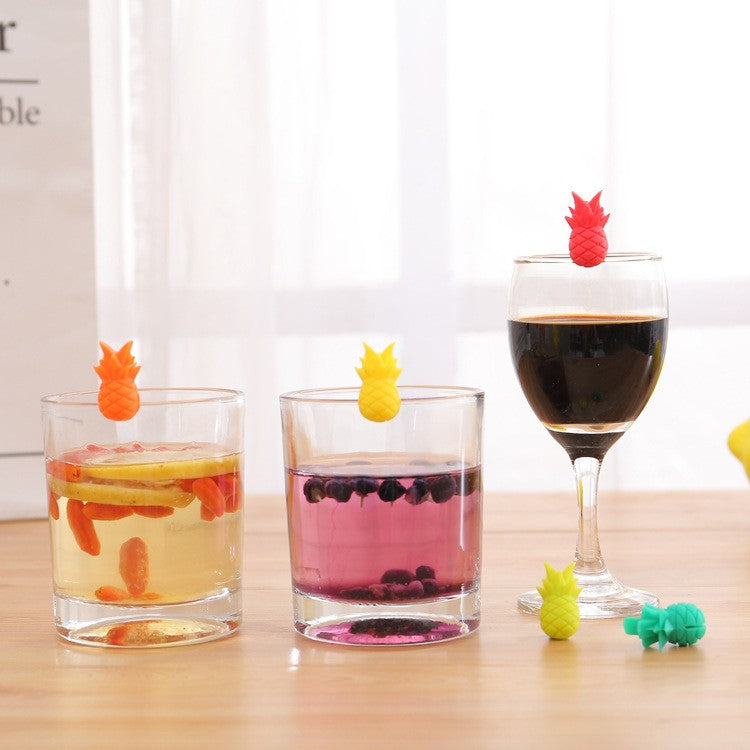 Set 6 accesorii pentru pahare din silicon, Ananas Multicolor