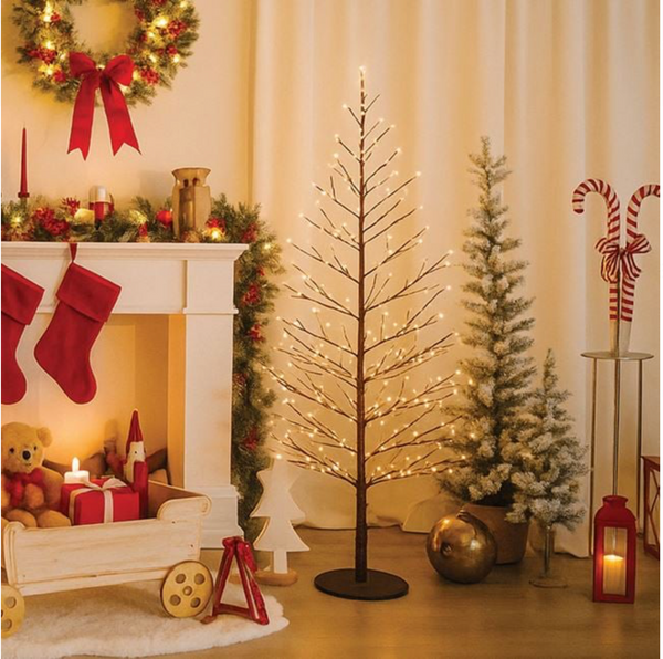 Brad Negru Artificial de Craciun cu 600 de LED-uri 1,5m - Alb Cald