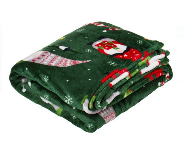 Patura Decorativa de Craciun Catifelata Verde cu Figurine de Gnome 200x150cm