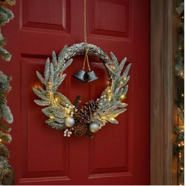 Coronita Decorativa de Craciun Verde cu Conuri Clopote & LED Ø60cm