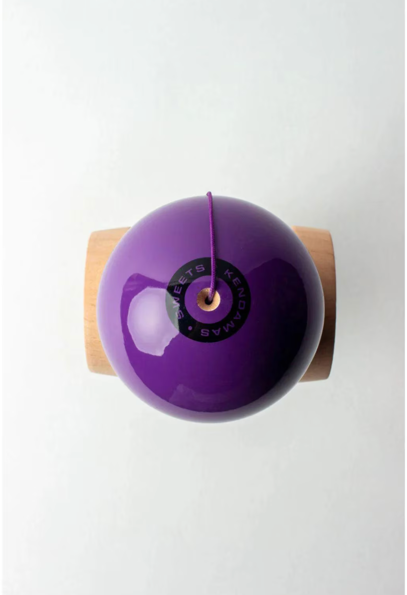 Kendama Starter Sweets, forma Amped, Alb- Mov