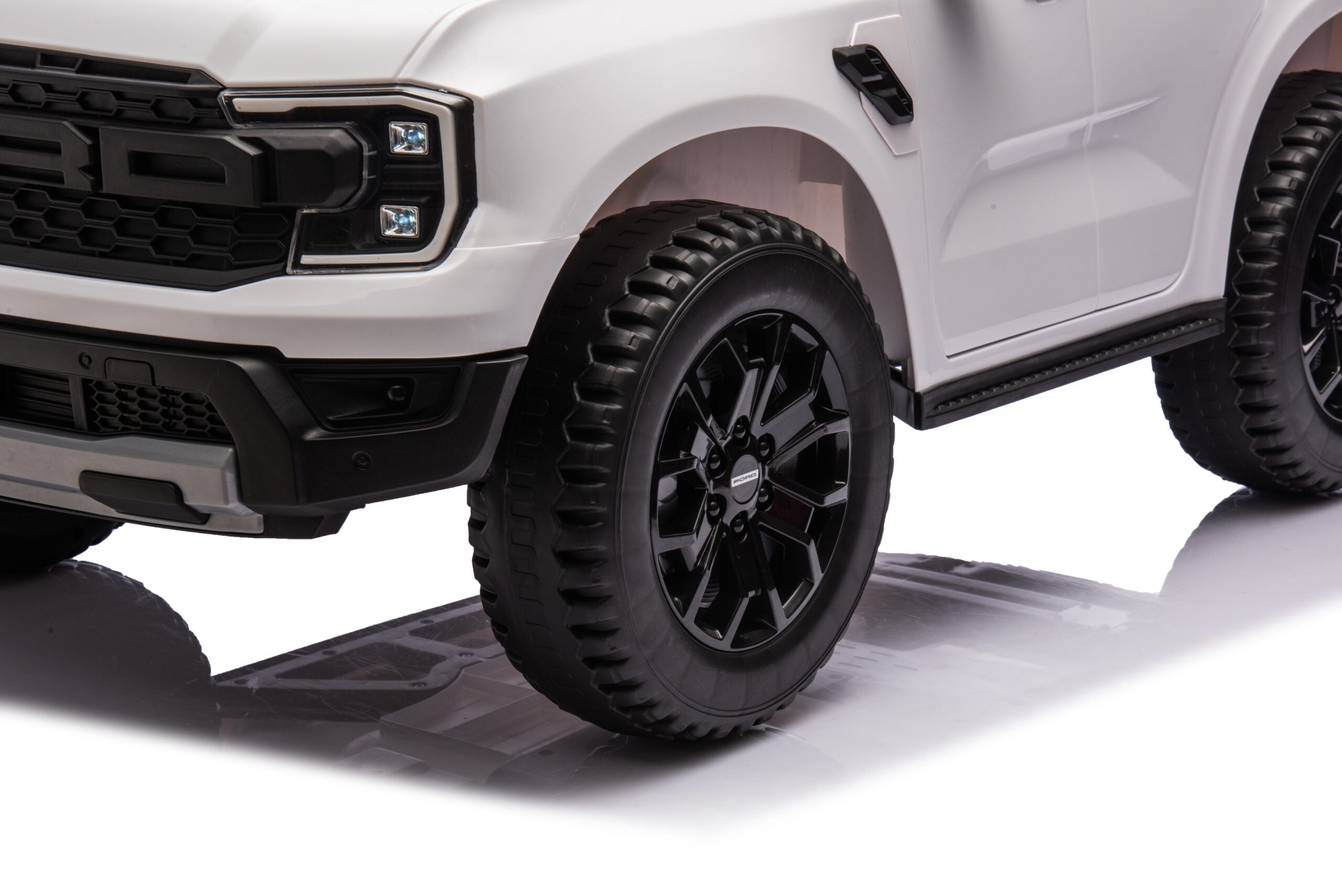 Masinuta Electrica pentru copii Ride-On, Ford Ranger, Baterie Li-ION, Scaun de piele, 2-7 ani, 3 Culori