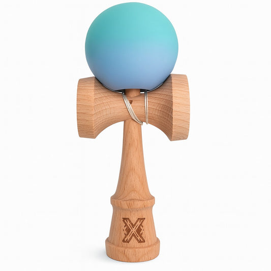 Jucărie KENDAMA din Lemn, 18 cm Gradient Verde-Albastru Deschis