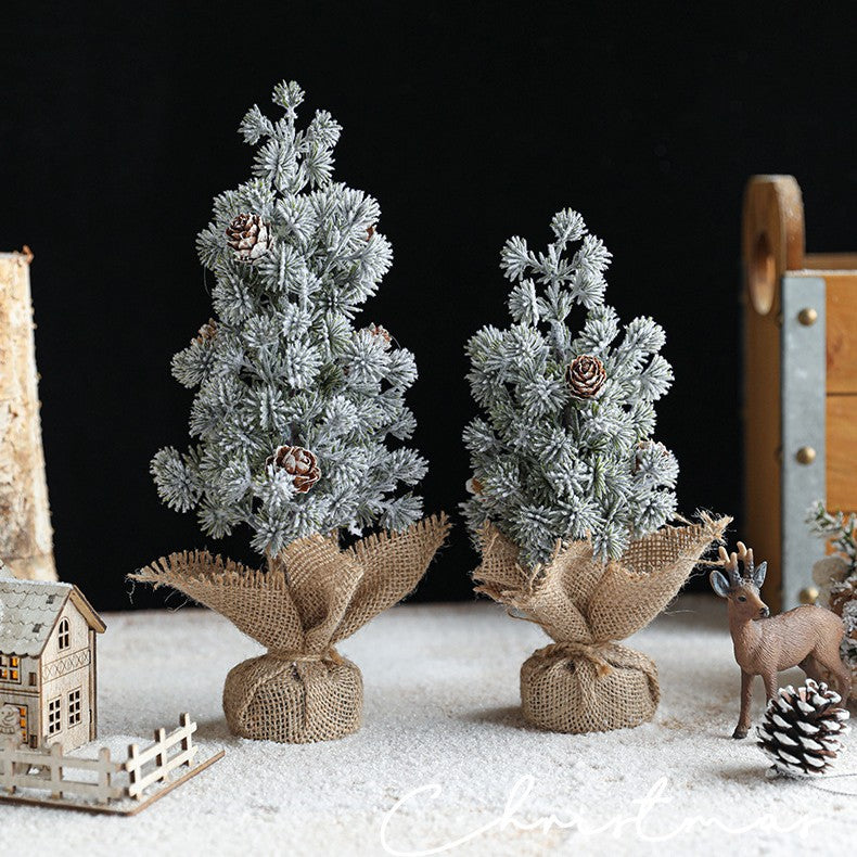 Ornament de Decor Model Brad de Craciun de Dimensiuni Mici cu Fulgi Albi, 27cm