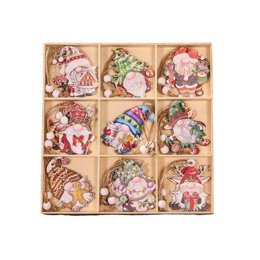 Set 18 Decorațiuni de Crăciun din Lemn - Gnomi Diferiți