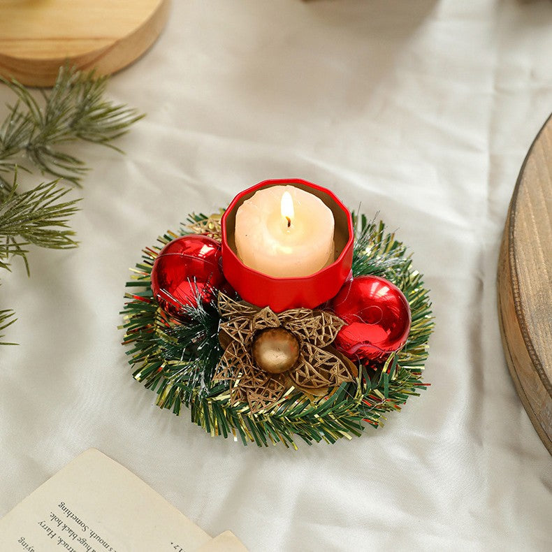 Suport pentru Lumanare de Craciun, Model Cupa cu 2 Globutele Rosii